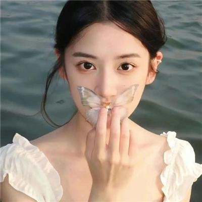 人面鱼：红衣小女孩外传